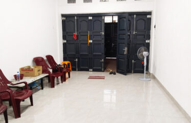 Rumah Baru Plus Furniture daerah Krakatau – Jalan Setia Jadi