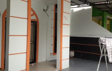 Rumah Jalan Flamboyan Raya (masuk komplek) daerah Setia Budi