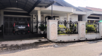 Rumah Mewah Jalan Setia Budi (masuk gang)