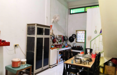 Rumah Jalan Letda Sujono (masuk komplek)