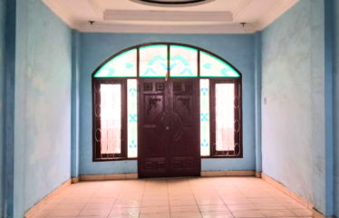 Ruko Buat Investasi di Jalan HM Yamin / Serdang