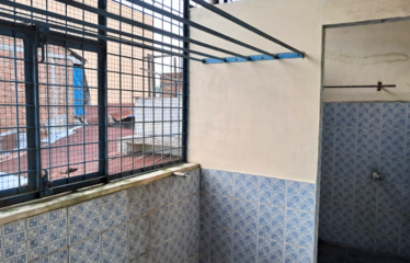 Ruko Gandeng 3 Disewakan Jalan Yos Sudarso (dekat simpang Platina Raya)