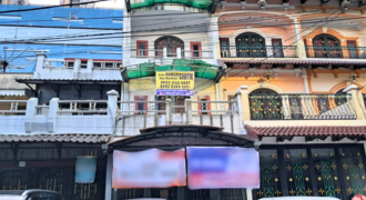 Rumah di depan JW Marriott dan Delipark Podomoro – Jalan Laboratorium