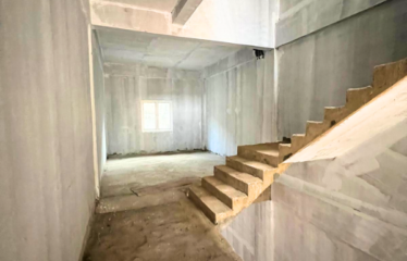 SISA 1 unit!! Rumah Baru di Glugur Jalan Yos Sudarso (masuk komplek)