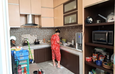 Rumah Mewah Komplek Menteng Indah Cluster The Green