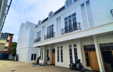 LAST UNIT!! Rumah Townhouse Baru Jalan Pelita 1 Komplek Sunrise Residence