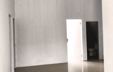 Rumah Harga Terjangkau dengan Kolam Renang – Komplek Royal Marelan (Type Sapphire)