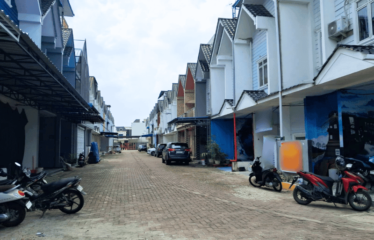 Rumah Cakep Murah daerah Brayan Jalan Yos Sudarso