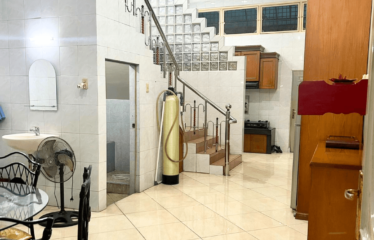 Rumah Mewah daerah Merbabu – Jalan Wilis (Pusat Pasar)