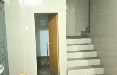 Ruko Gandeng 3 Disewakan Jalan Perniagaan Baru (Kesawan)