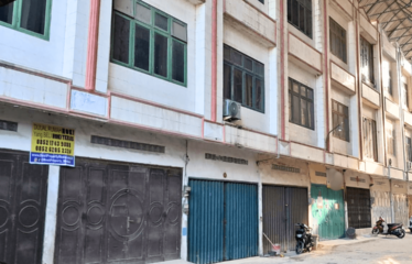 Ruko Gandeng di Brayan Jalan Yos Sudarso