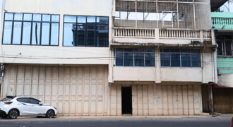 Ruko Gandeng 4 Jalan Sutomo Ujung