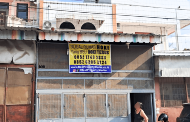 Rumah Jalan Badak (dekat Pajak Beruang)