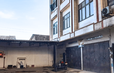 Ruko Gandeng di Brayan Jalan Yos Sudarso