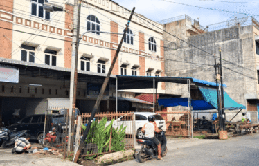 Ruko daerah Pusat Pasar Jalan Bulan