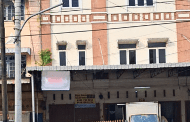 Ruko daerah Pusat Pasar Jalan Bulan