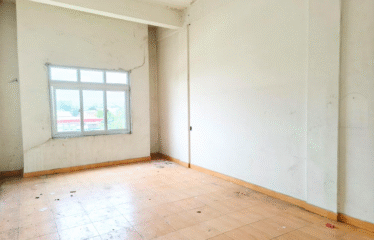 Ruko Jalan Cemara/Pertahanan (dekat simpang Krakatau)