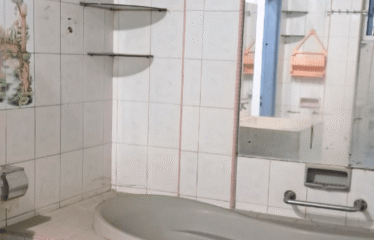 Ruko Gandeng 3 Jalan Krakatau