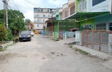 Rumah Jalan Platina Raya (komplek)