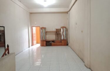 Rumah Jalan Platina Raya (komplek)
