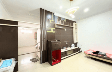 Villa Cantik Jalan Kapten Muslim