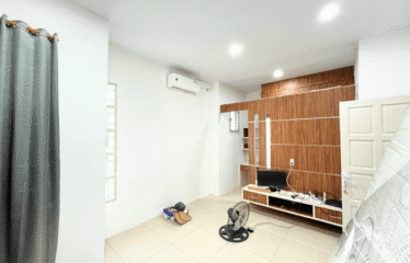 Villa Cantik Jalan Kapten Muslim