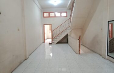 Rumah Jalan Platina Raya (komplek)