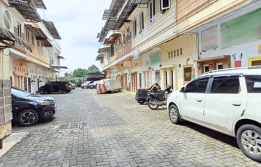 Rumah daerah Krakatau Jalan Setia Jadi (komplek)