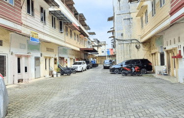 Rumah daerah Krakatau Jalan Setia Jadi (komplek)