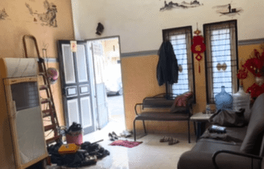 Rumah daerah Krakatau Jalan Setia Jadi (komplek)