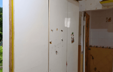 Villa Jalan Jemadi ( Komplek )