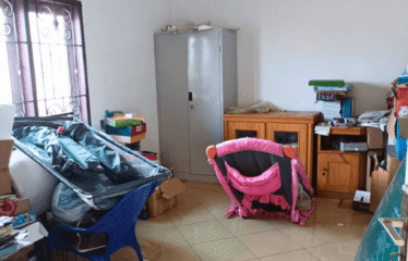 Villa Jalan Jemadi ( Komplek )