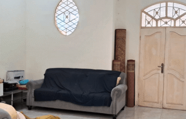 Villa Mewah Daerah Helvetia Timur Jalan Persatuan ( Masuk Komplek )