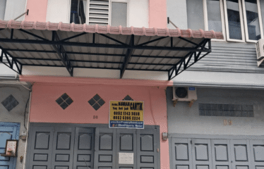 Rumah Cantik  B Katamso ( Masuk Komplek )