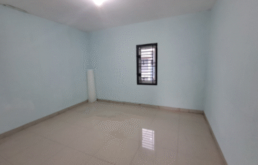 Rumah Cantik  B Katamso ( Masuk Komplek )