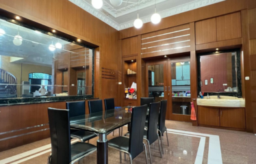 Villa Mewah Jalan Kasuari Komplek Cemara Asri