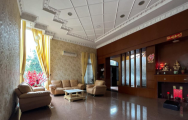 Villa Mewah Jalan Kasuari Komplek Cemara Asri