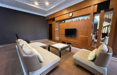 Villa Mewah Jalan Kasuari Komplek Cemara Asri