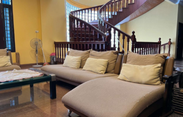 Villa Mewah Jalan Kasuari Komplek Cemara Asri