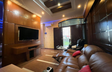 Villa Mewah Jalan Kasuari Komplek Cemara Asri