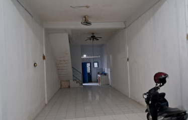 Rumah Cantik Jalan Yos Sudarso