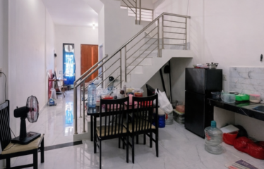 Rumah dalam Komplek Jalan Sukaria