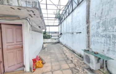 Rumah Cantik Jalan Yos Sudarso