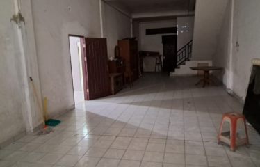 Ruko Gandeng Jalan Gatot Subroto