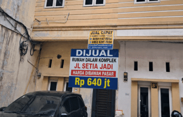 Rumah Komplek Daerah Krakatau Jalan Setia Jadi