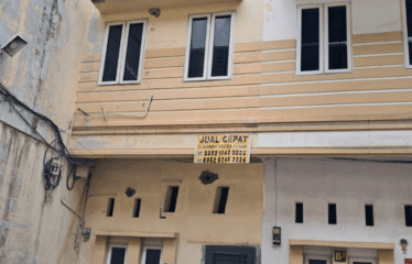 Rumah Komplek Daerah Krakatau Jalan Setia Jadi