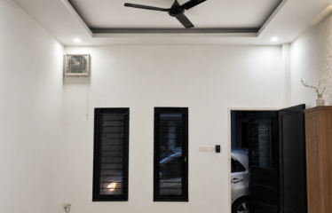 Rumah Komplek Daerah Krakatau Jl Setia Jadi