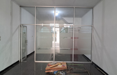 Rumah Daerah Krakatau Jl Bilal ( Komplek )