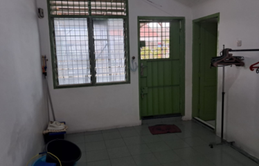 Rumah Daerah Krakatau Jl Mados ( komplek )