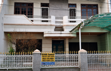 Villa  Exclusive Medan Plonia Komplek Taman Polonia